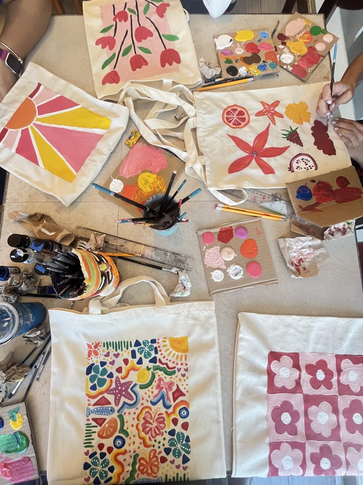 A Girls Night In: Canvas tas beschilderen